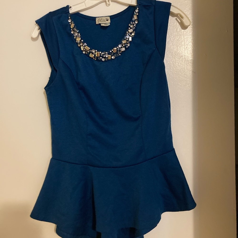 Elegant top